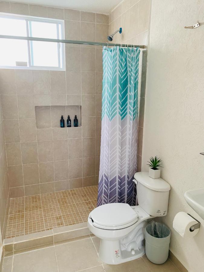 Franks House Apartment "Shared House" Cancun Bagian luar foto