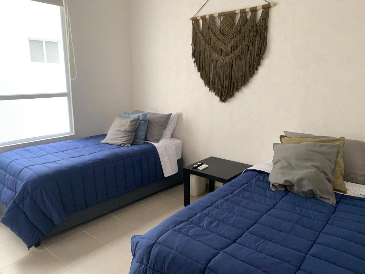 Franks House Apartment "Shared House" Cancun Bagian luar foto