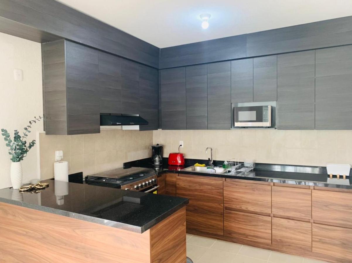 Franks House Apartment "Shared House" Cancun Bagian luar foto