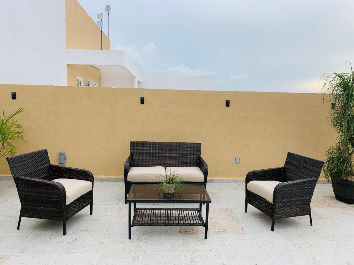 Franks House Apartment "Shared House" Cancun Bagian luar foto